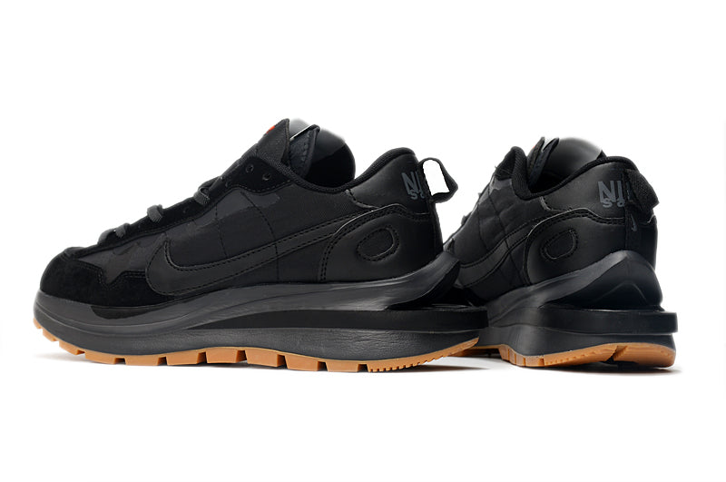 Sacai x Nike Pegasus VaporFly Black