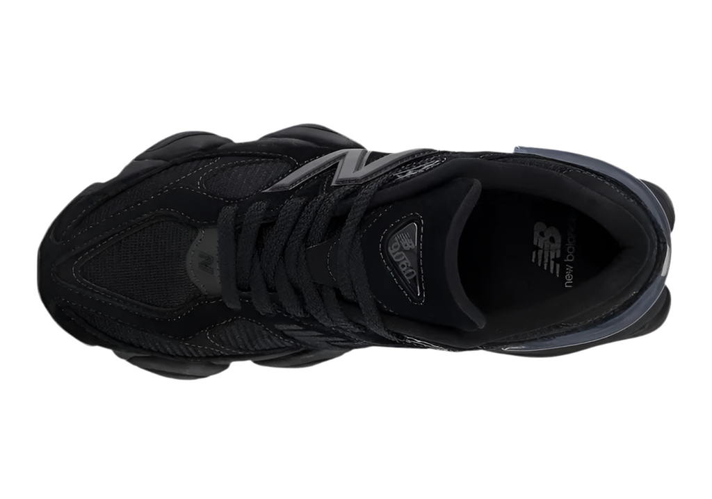 New Balance 9060 «Triple Noir»