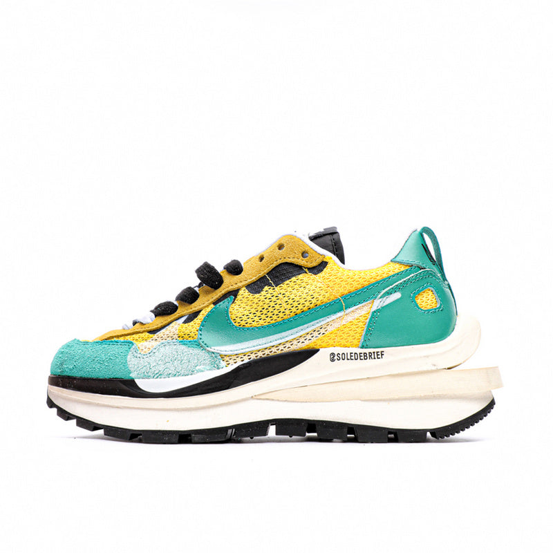 Sacai x Nike Pegasus VaporFly Green