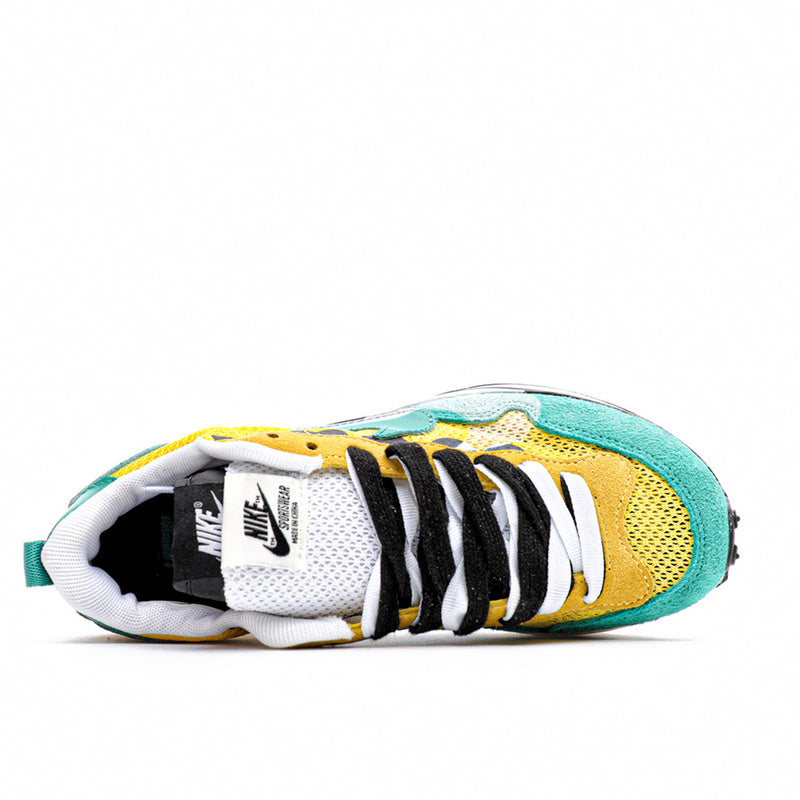 Sacai x Nike Pegasus VaporFly Green