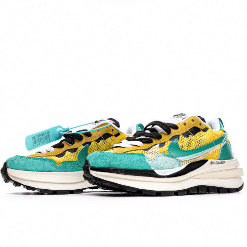 Sacai x Nike Pegasus VaporFly Green