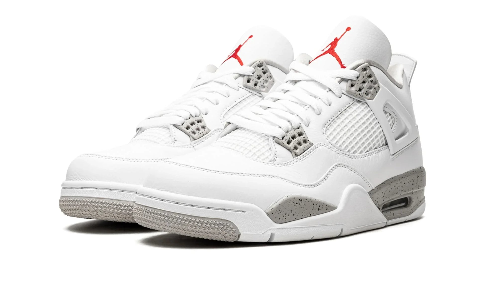 Air Jordan 4 Tech White (White Oreo)