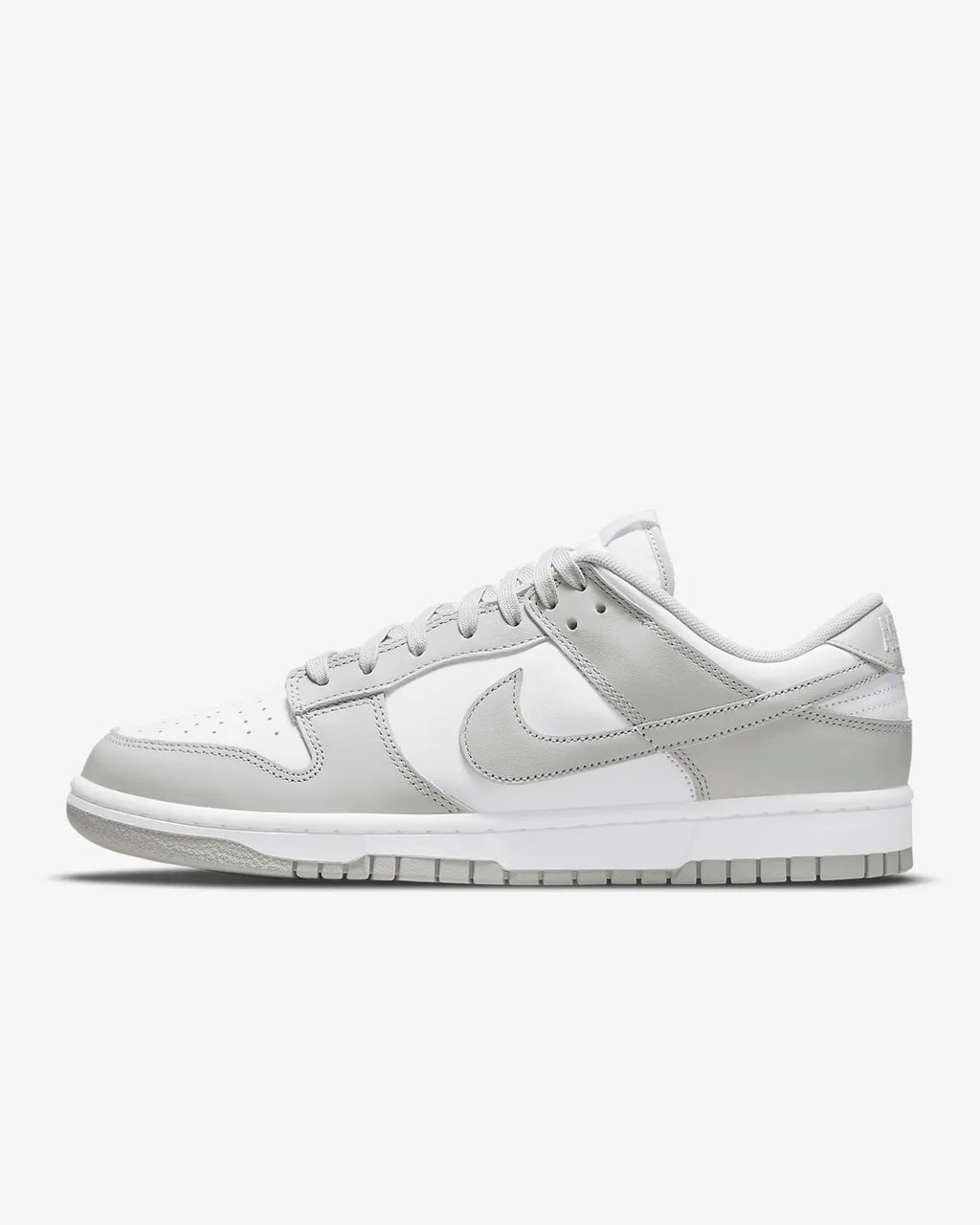 NIKE
 DUNK FAIBLE BROUILLARD GRIS