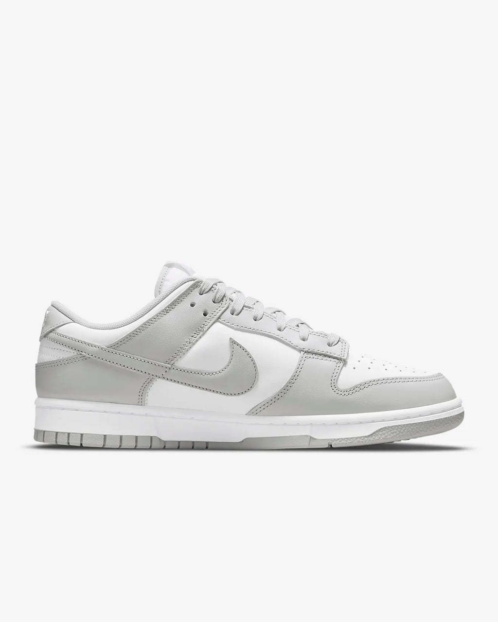 NIKE
 DUNK FAIBLE BROUILLARD GRIS