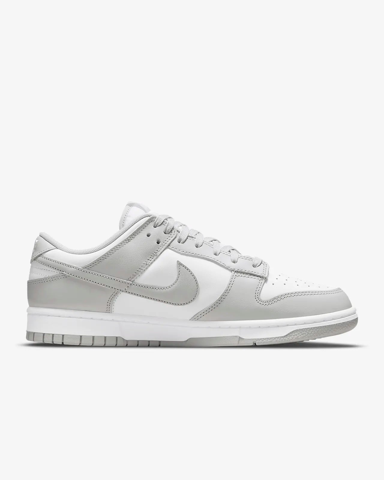 NIKE
 DUNK FAIBLE BROUILLARD GRIS